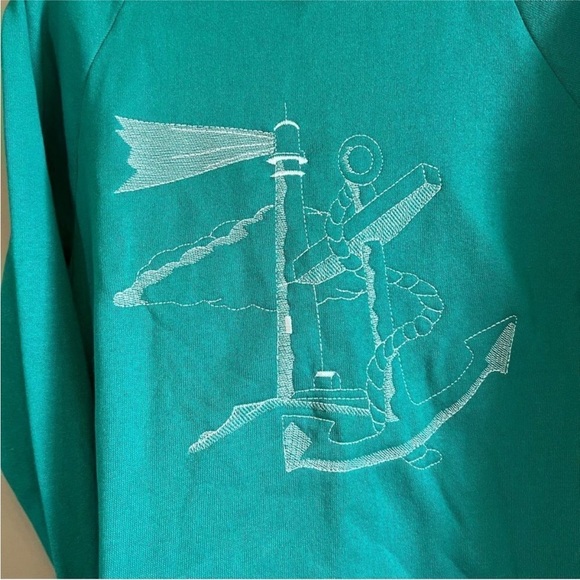 NWT Vintage Jerzees Women's Green
Lighthouse Anchor Embroidered
Sweatshirt Sz M - Picture 3 of 9
